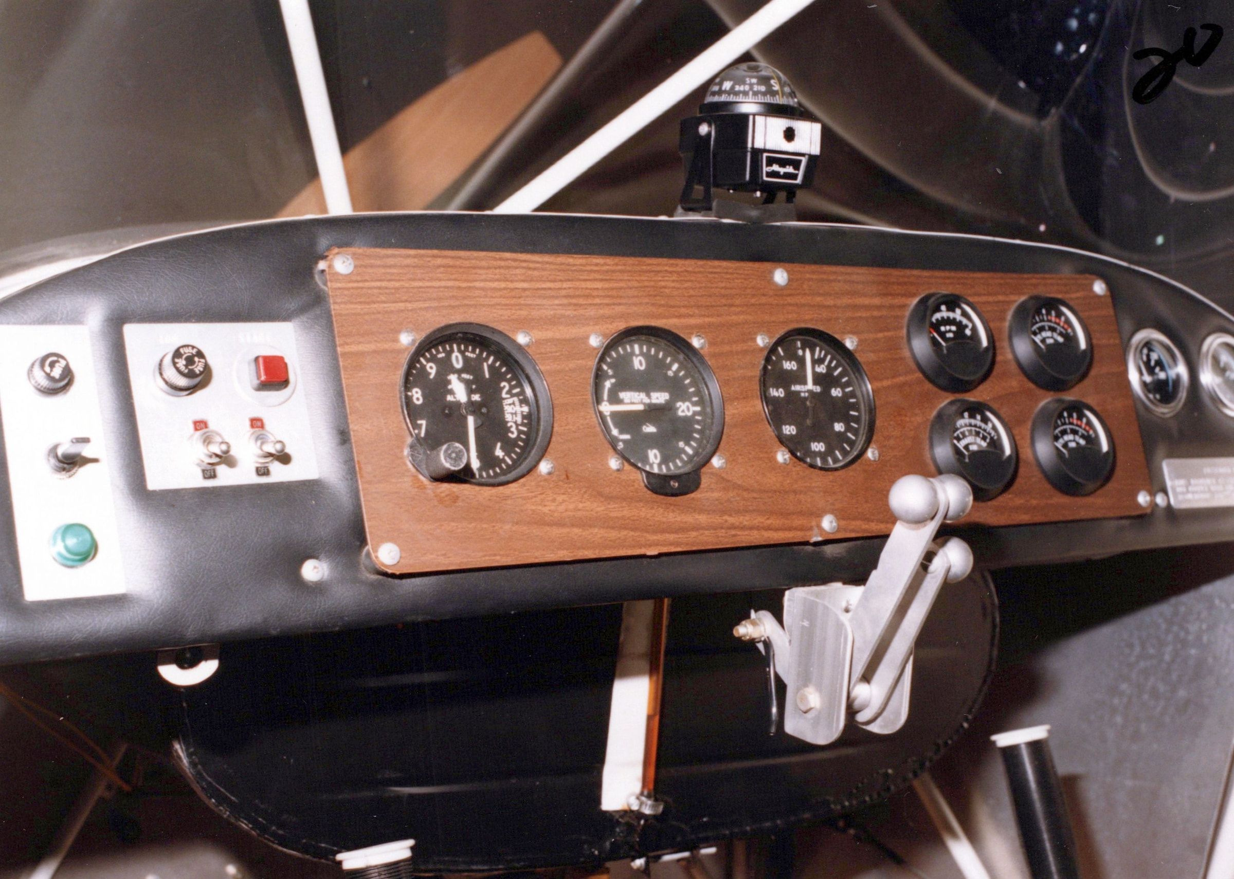 Instrument panel of a Carlson Sparrow II